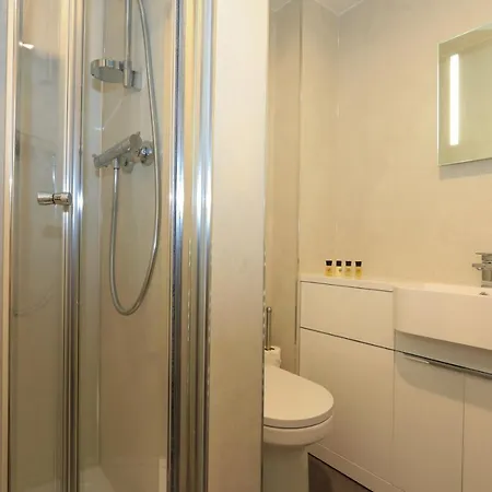 酒店 The Blue Bell *