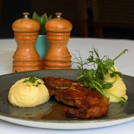 The Blue Bell 凯特尔韦尔